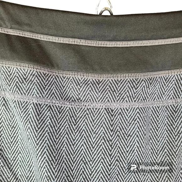 Athleta Skirt Up Acceleration 2 in 1 Skirt Legging - Picture 5 of 14